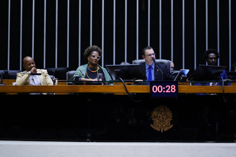 Casos de racismo ocorridos na Espanha contra o jogador de futebol Vinícius Jr.