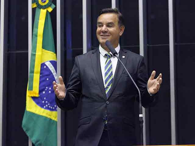 Deputado Adilson Barroso