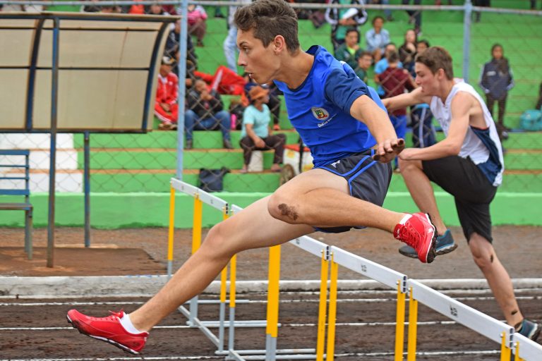 Esporte - geral - atletas modalidades esportivas atletismo (Jogos Escolares do Paraná)