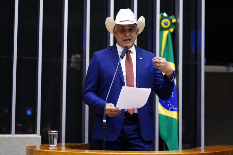 Sessão Deliberativa. Dep. Marco Brasil (PP - PR)