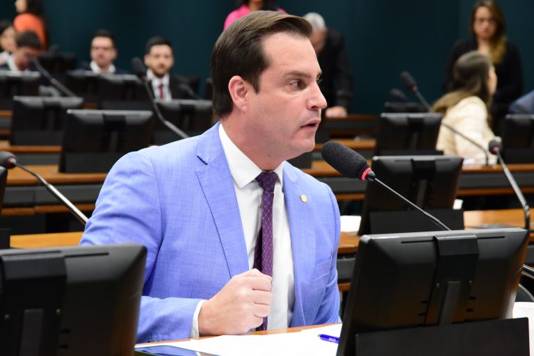 Discussão e votação de propostas legislativas. Dep. Nicoletti (UNIÃO - RR)