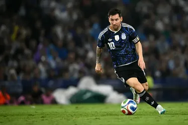 Messi deve ser poupado no próximo amistoso.