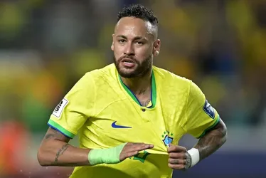 Neymar é o 4º atleta do futebol mundial que mais foi desfalque por lesão