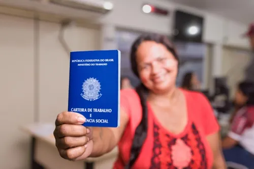 Sine Maceió abre 250 vagas para qualificação em atendimento via chat